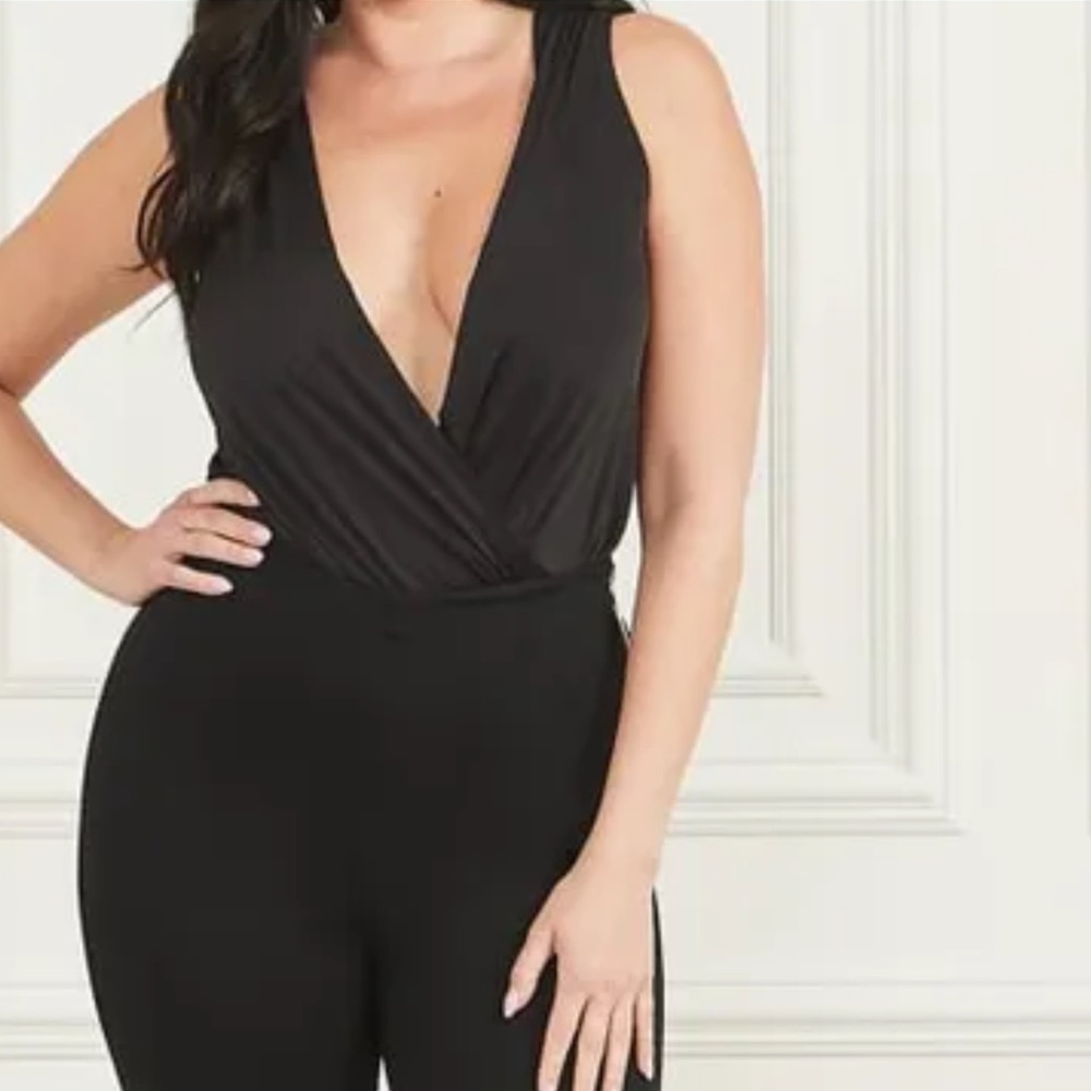 MARCIANO drapey sleeveless body suit, size Small
